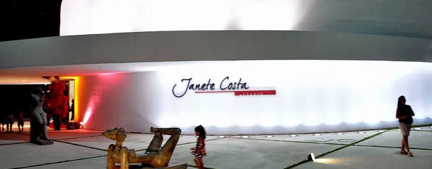 Fachada Janete Costa